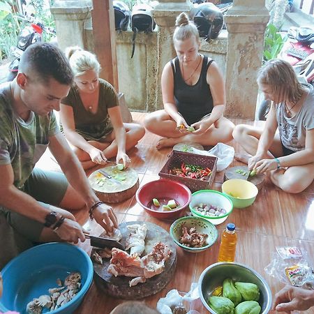 Lionk Bali House Bed & Breakfast Ubud  Bagian luar foto