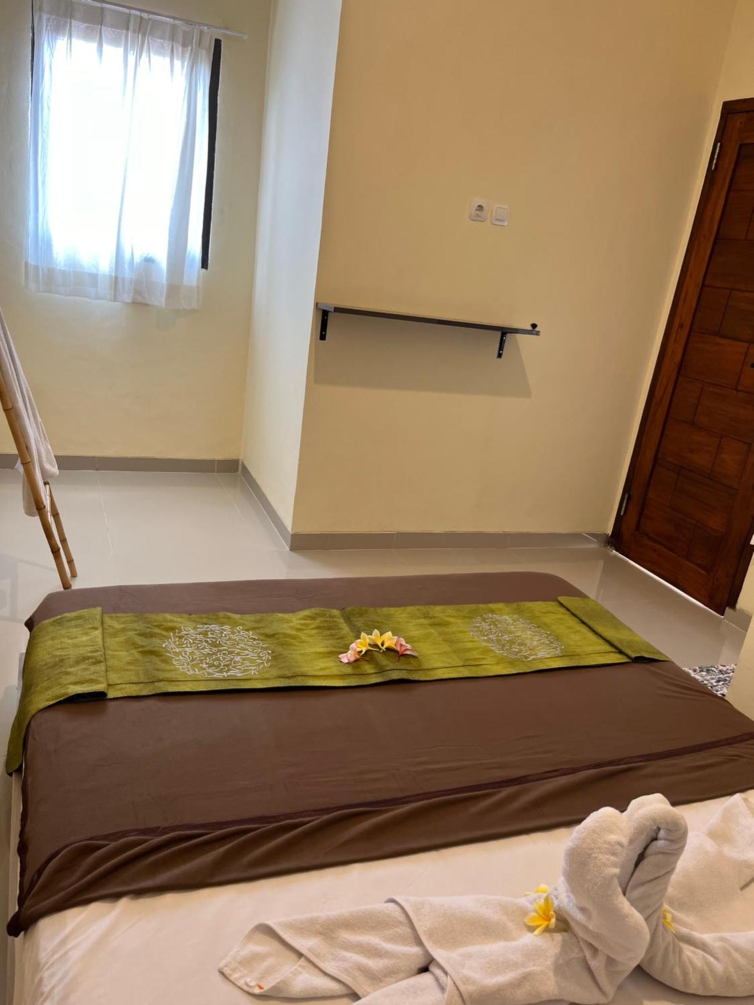 Lionk Bali House Bed & Breakfast Ubud  Bagian luar foto