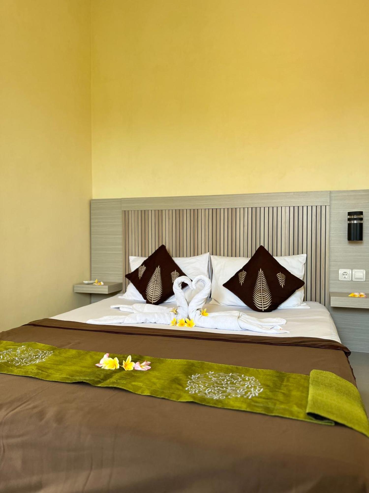 Lionk Bali House Bed & Breakfast Ubud  Bagian luar foto
