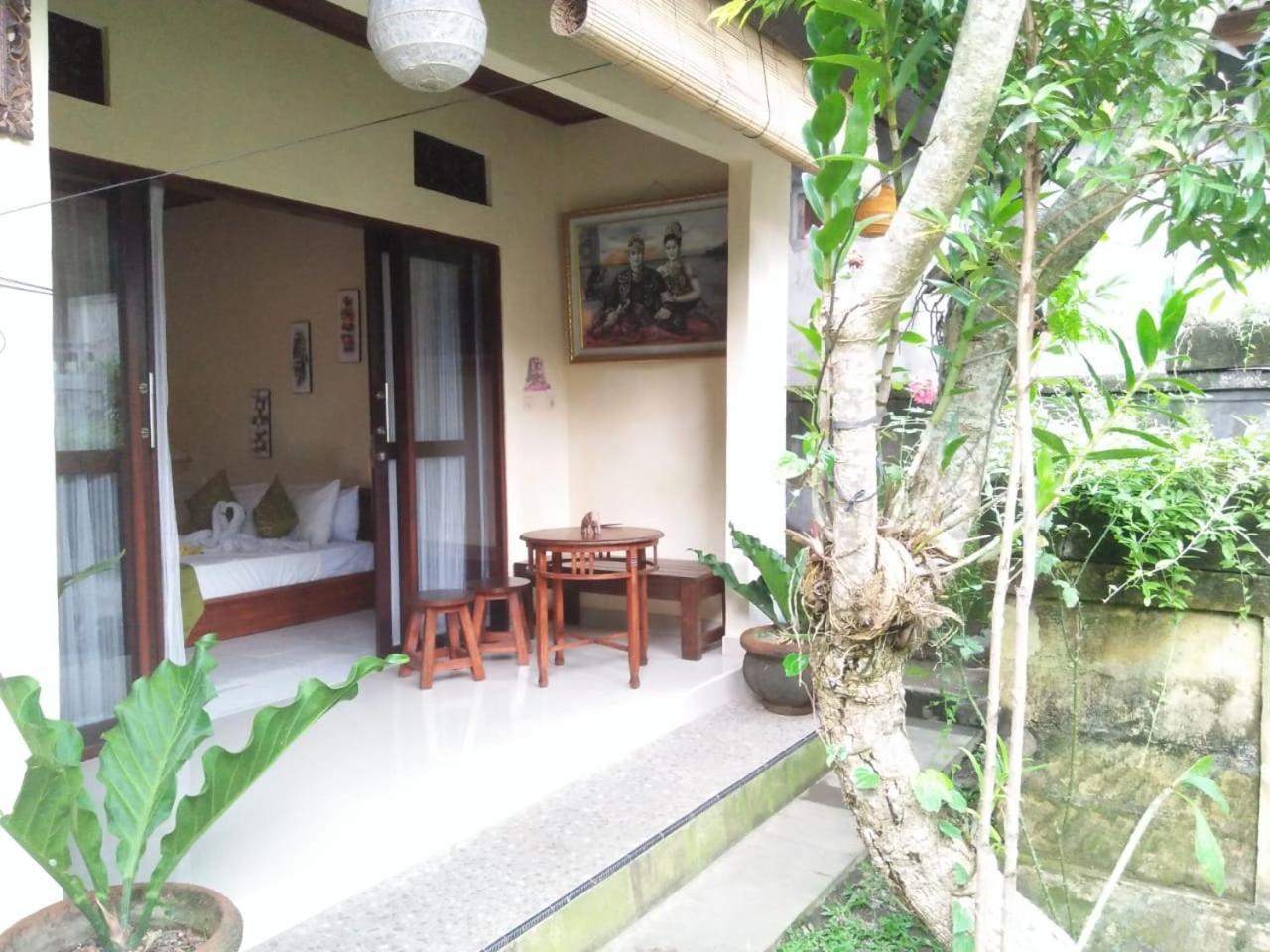 Lionk Bali House Bed & Breakfast Ubud  Bagian luar foto